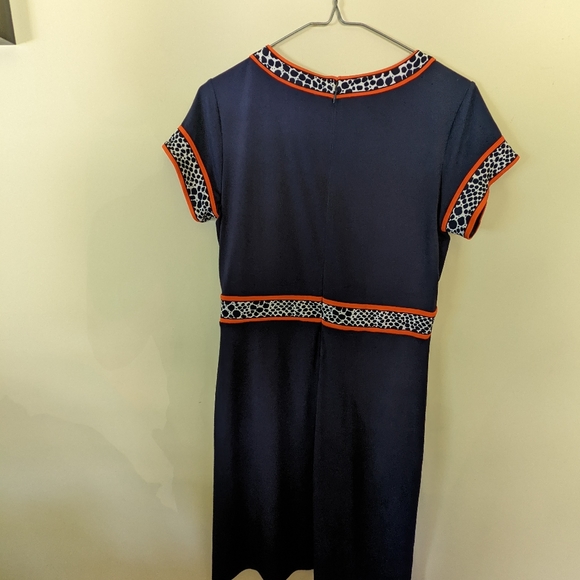 Michael Kors Dress Retro Size Small Lightweight Navy Blue and orange with print - Picture 10 of 10